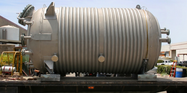 Solid Nickel 200 Pressure Vessel with Nickel 200 Half Pipe jacke