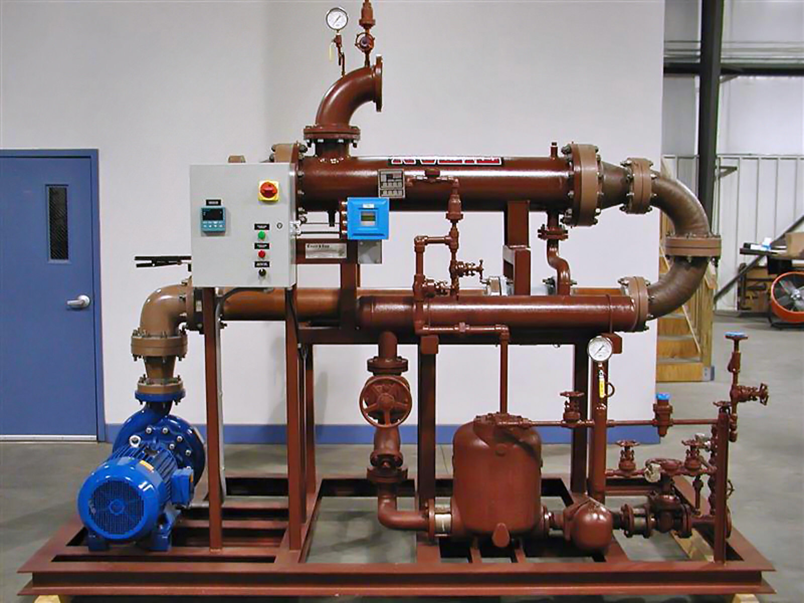 Tantalum Heat Exchanger Skid Mounted System with Pump and Steam